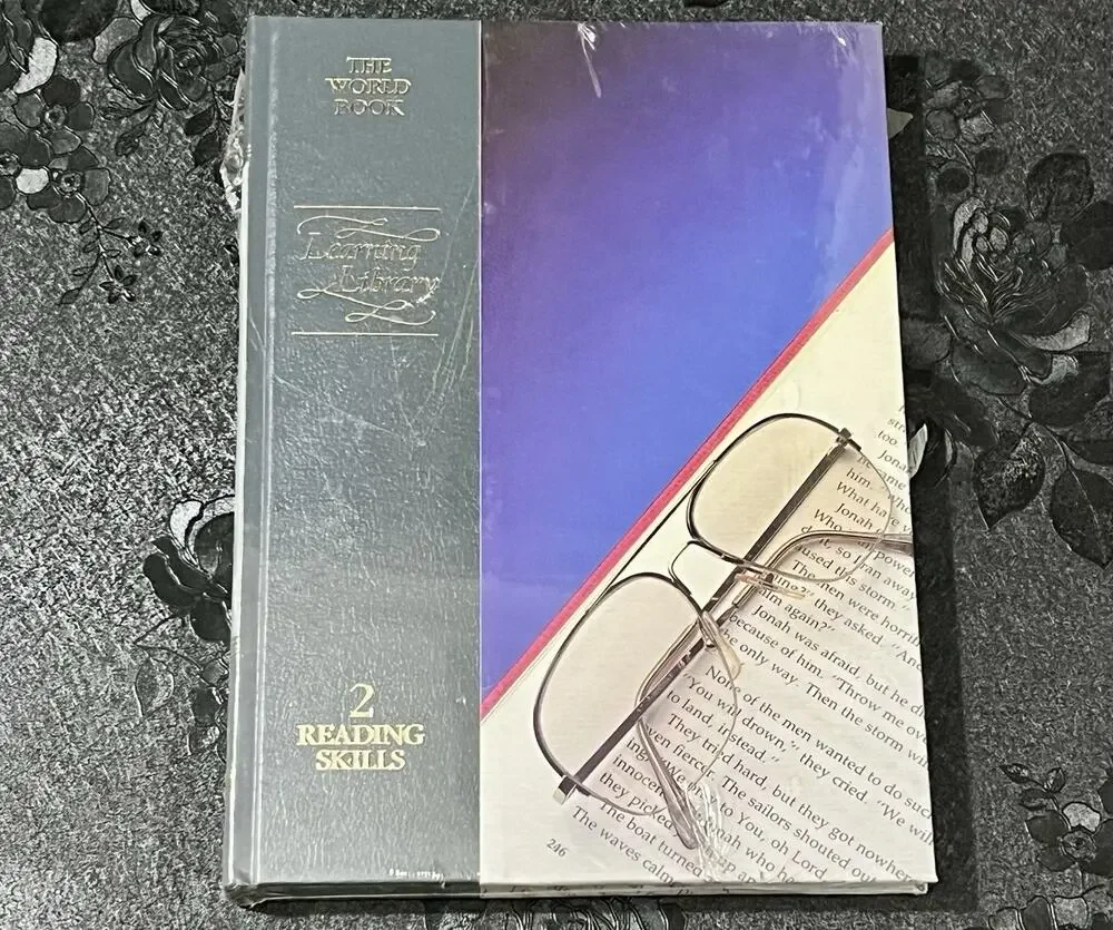 The World Book Learning Library 2 Reading Skills Sealed